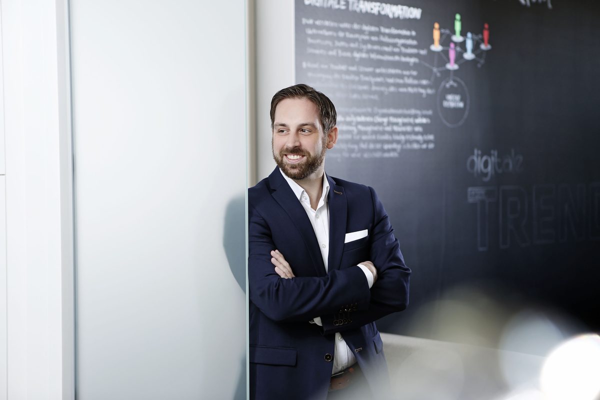 Fabian Grupe in a working environment